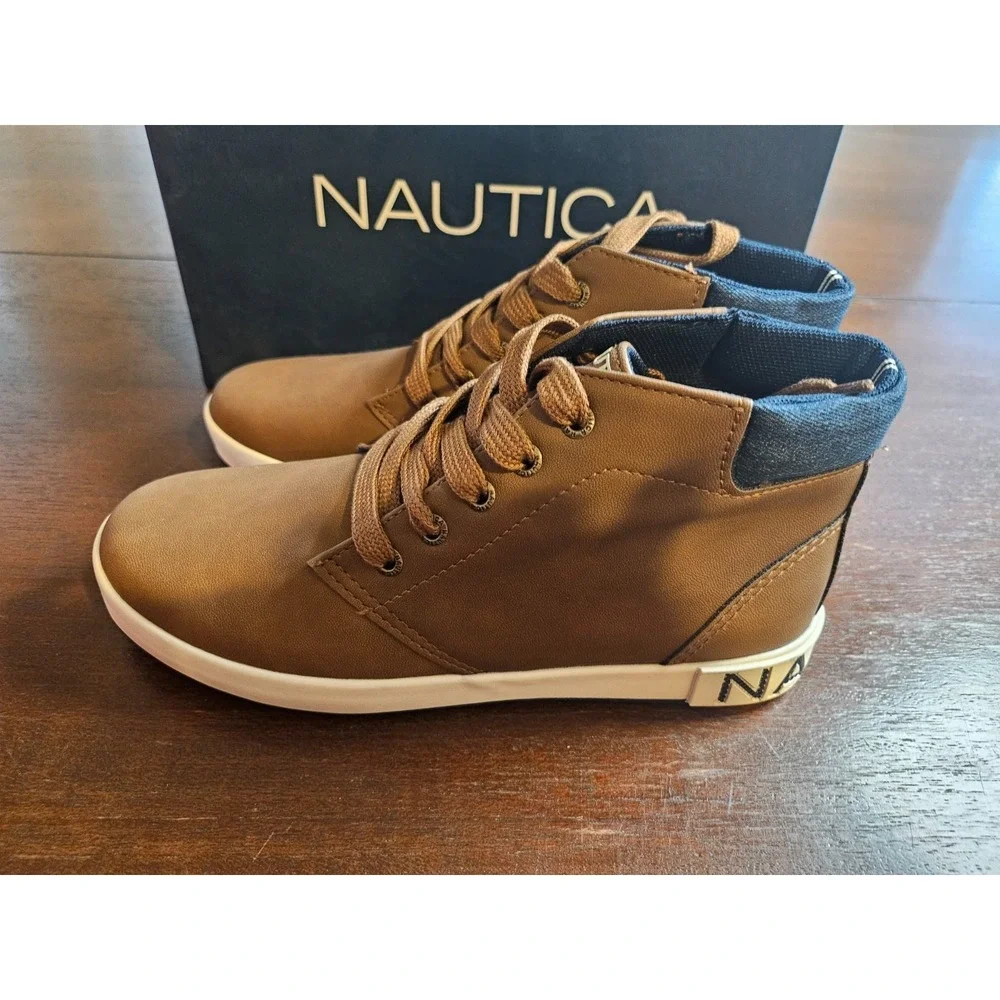 Nautica PALAR Boys Brown Tan Navy Comfort Dress/Casual Boot Sneaker Shoes Size 4